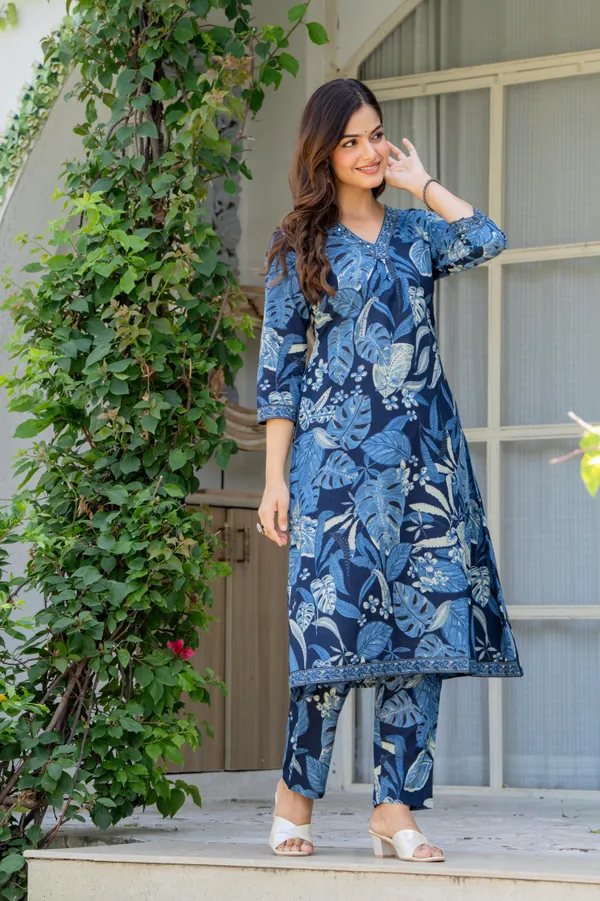 Blue_Cotton__Kurta_For_Women