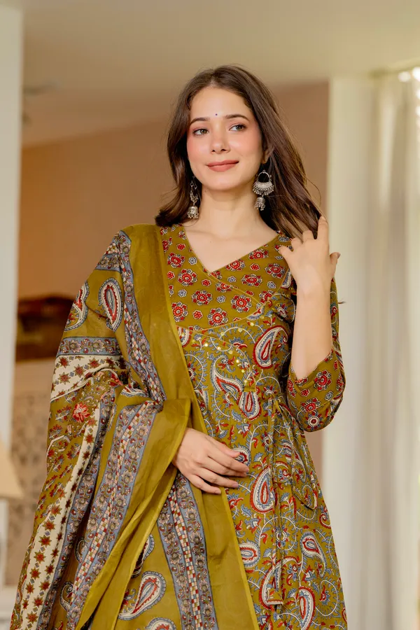 Mustard_Yellow_Cotton_Anarkali_For_Women