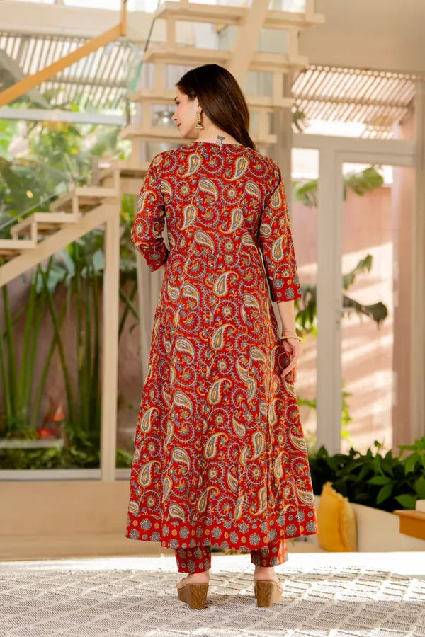 Red_Cotton_Anarkali_For_Women