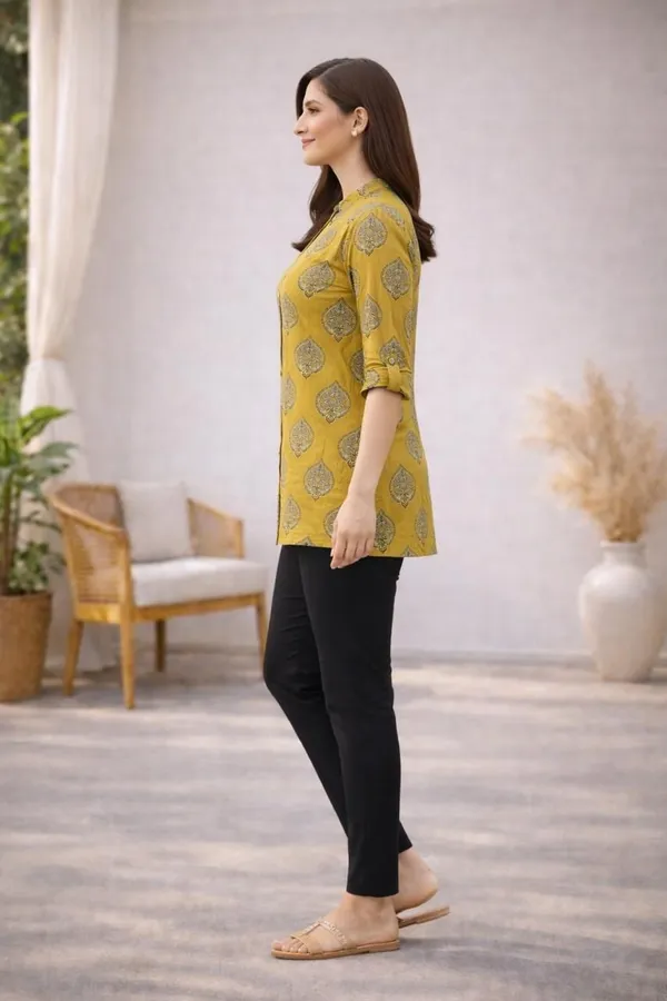 Jaimini_Women_Printed_Straight_Kurta_(Yellow)