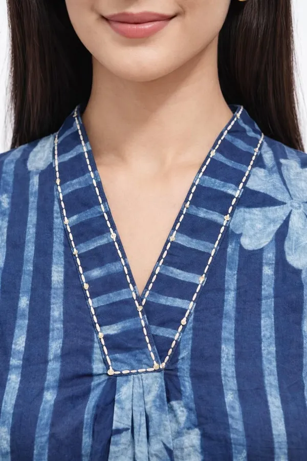 Jaimini_Women_Striped,_Floral_Print_Straight_Kurta_(Blue)