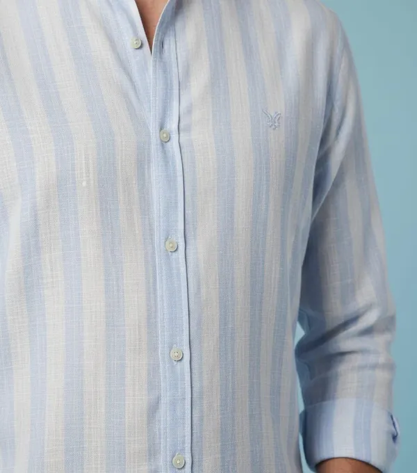 Men'S_Light_Blue_Vertical_Striped_Casual_Shirt
