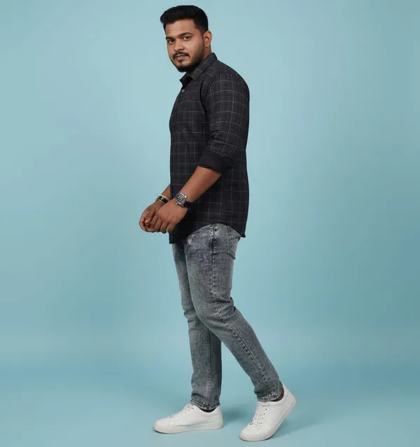 Men'S_Black_Checked_Casual_Shirt_With_Distressed_Denim_Jeans