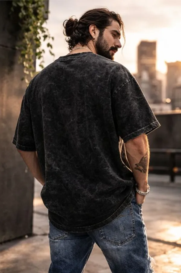 Men'S_Acid_Wash_Black_Oversized_T-Shirt_With_Distressed_Blue_Ripped_Jeans_Combo
