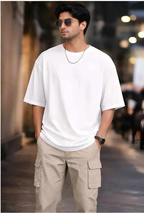 Men'S_Oversized_White_Cotton_T-Shirt_-_Relaxed_Fit_Casual_Tee