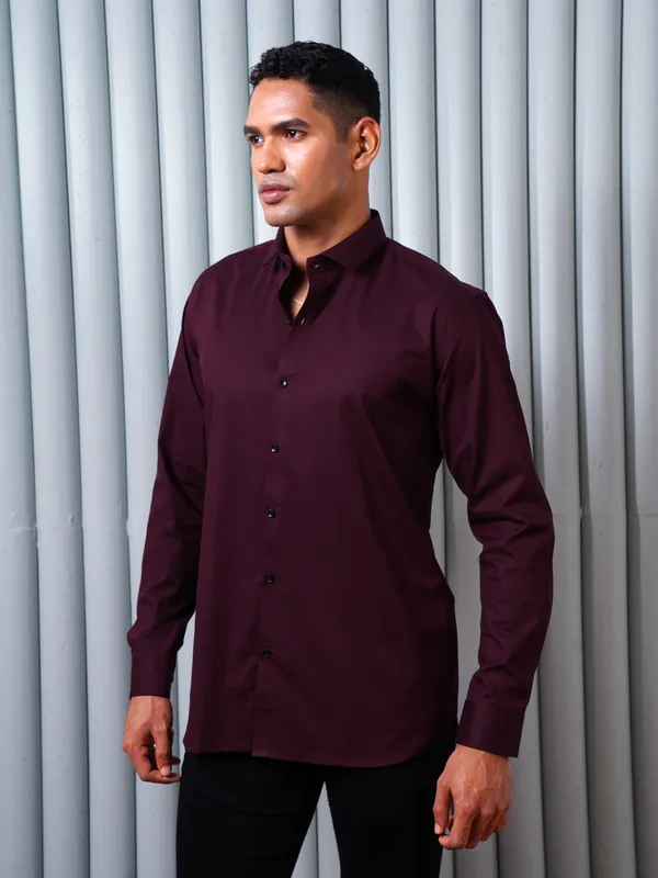Wine_Monopoly_Premium_Lycra_Shirt_For_Men