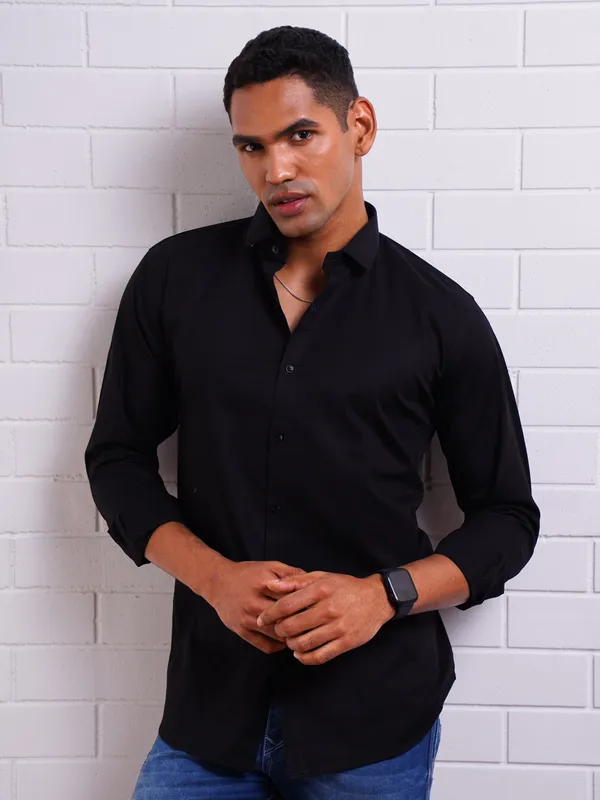 Jet_Black_Monopoly_Lycra_Shirt_For_Men