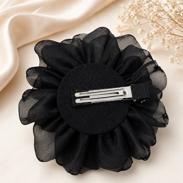 Beautiful_Flower_Hairclip_For_Women_&_girls_,_Black__Colour