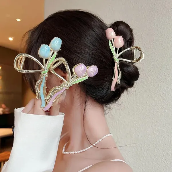 Blue_&_Pink_Metal_Modern_Tulip_Hair_Claw_Clip_For_Women_And_Girl