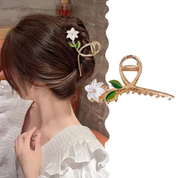 White_Metal_Flower_Clutcher_for_Women_Lightweight_&_Strong_Korean_Claw_Clip_with_Smooth_Edges_Gift_for_Girls
