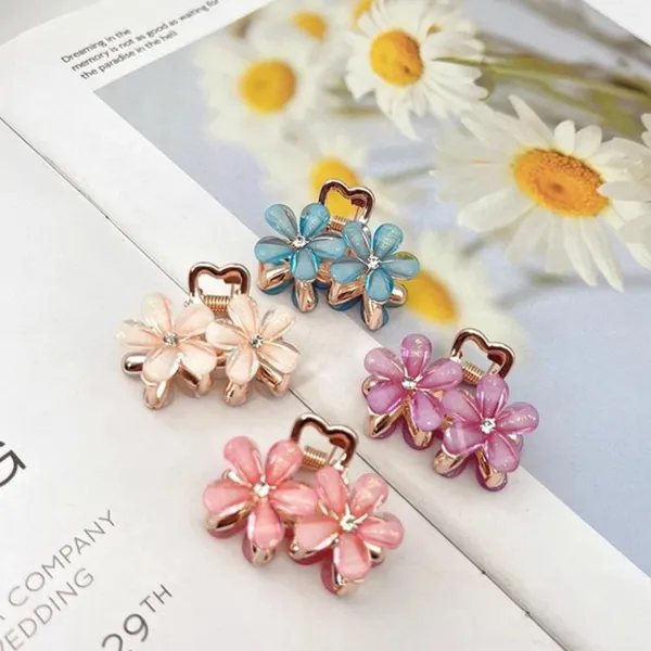 Pack_of_4_Mini_Metal_Hair_Claw_Clips_for_Women_&_Girls_|_Cute_Daisy_Flower_Hair_Clips,_Pastel_Colours,_Non-Slip_Strong_Hold_Accessories