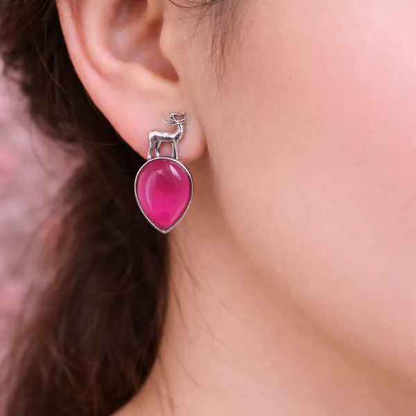 Pack_of_5_Pcs_Oxidised_Deer_Design_Stone_Stud_Earrings_for_Women_–_Random_Assorted_Colours
