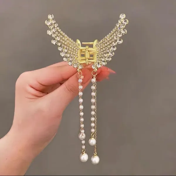 Gold_Premium_Butterfly_Metal_Hair_Claw_Clip_for_Women_&_Girls