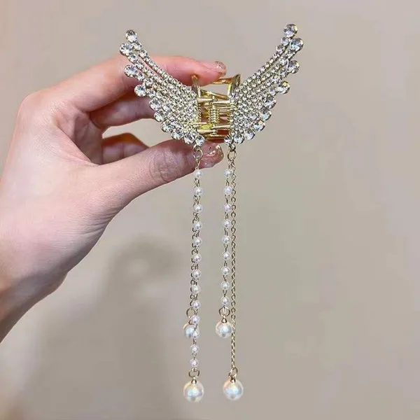 Gold_Premium_Butterfly_Metal_Hair_Claw_Clip_for_Women_&_Girls