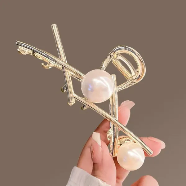 Premium_Cross_Metal_Hair_Claw_Clip_for_Women_&_Girls_|_|_Strong_Hold_Non-Slip_Hair_Clutcher_|_Elegant_Hair_Accessories_for_Daily,_Party_&_Wedding_Use