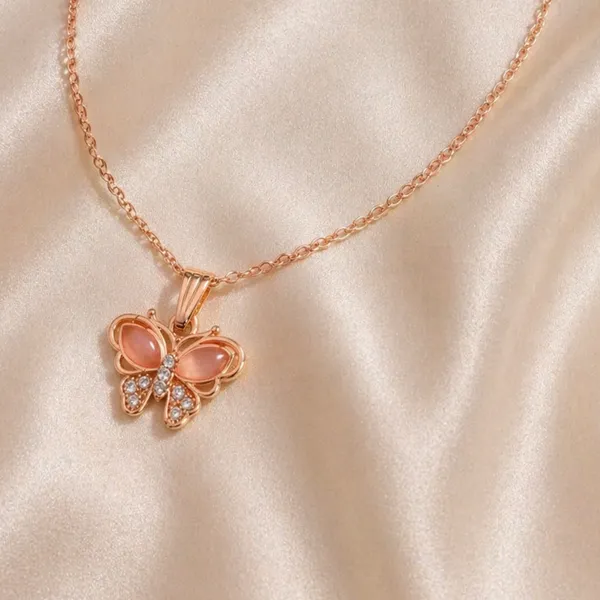 Rose_Gold_Butterfly_Pendant_Necklace_For_Women_&_Girls_
