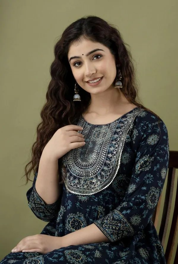 Blue_Rayon_Fabric_Anarkali_Kurti_For_Women