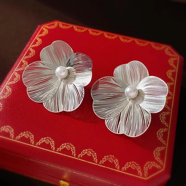 Silver_Oversized_Floral_Petal_Stud_Earrings_With_Center_Pearl_For_Women