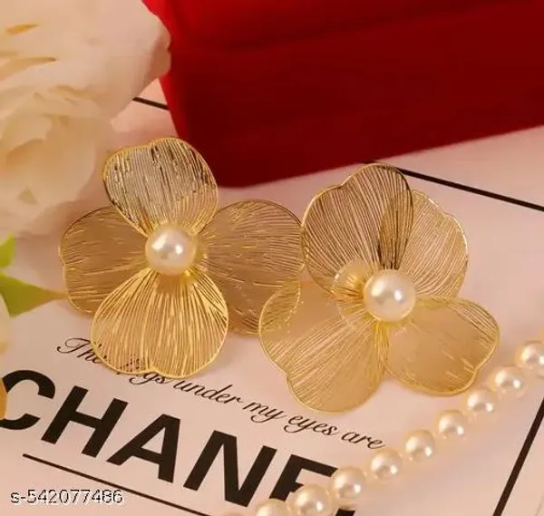 Gold_Floral_Pearl_Stud_Earrings_|_Elegant_Statement_Jewellery_For_Women