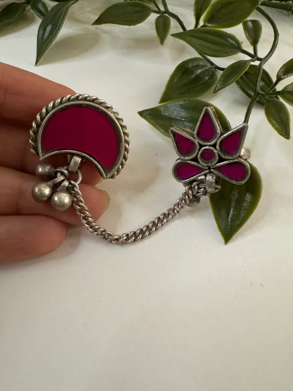 Pink_Oxidized_Dual-Finger_Chain_Ring_|_Pink_Enamel_Statement_Design_For_Women