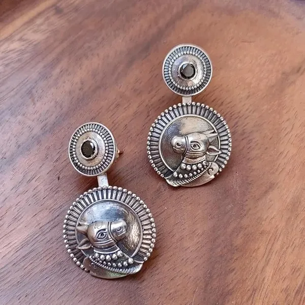 Silver_Oxidized_Nandi_Motif_Earrings_|_Antique_Temple-Inspired_Jewellery_For_Women