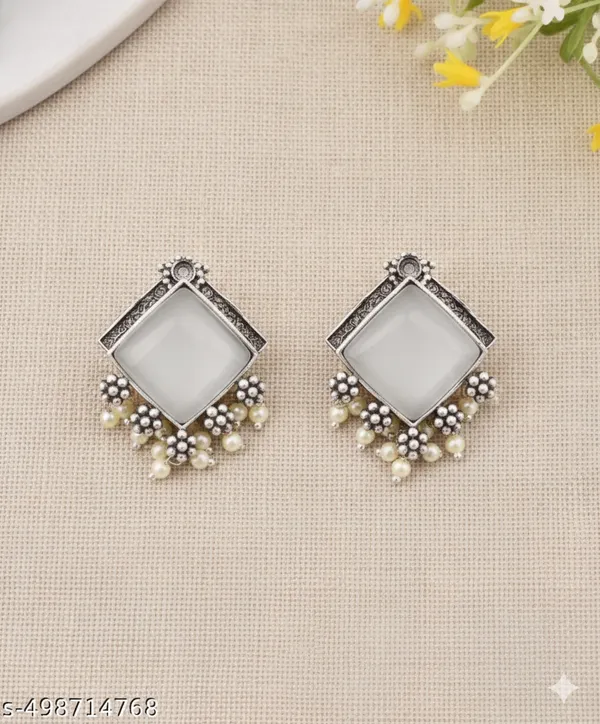 Silver_Square_Oxidized_Pearl_Earrings_|_Elegant_Handcrafted_Design_For_Women