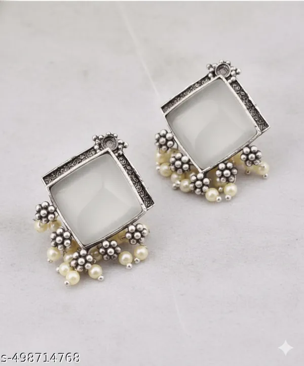 Silver_Square_Oxidized_Pearl_Earrings_|_Elegant_Handcrafted_Design_For_Women