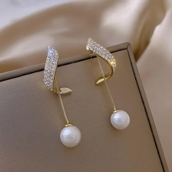 Gold_Crystal_Pearl_Drop_Earrings_|_Elegant_Statement_Design_For_Women