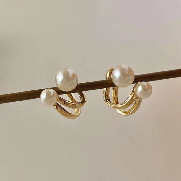 Gold_Modern_Double_Pearl_Ear_Cuffs_/_Jacket_Earrings_For_Women