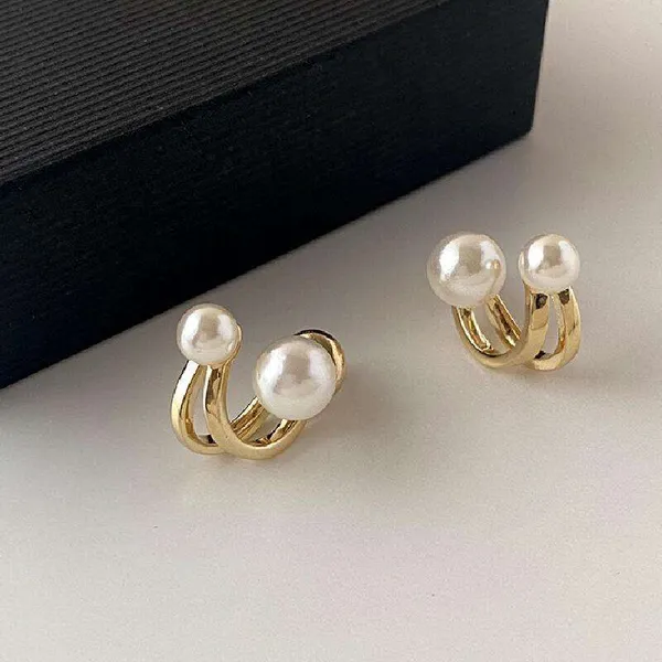 Gold_Modern_Double_Pearl_Ear_Cuffs_/_Jacket_Earrings_For_Women