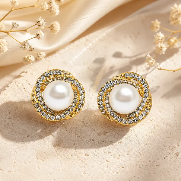 Old_Money_Pearl_Earring