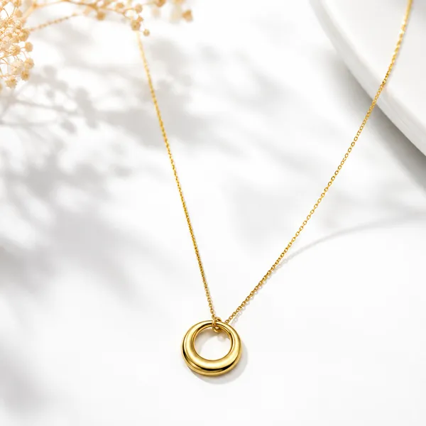 The_Jokhey_Pendant_Necklace