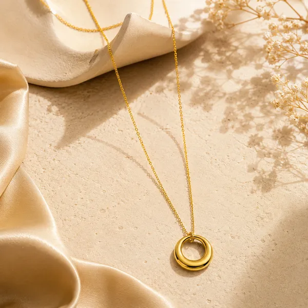 The_Jokhey_Pendant_Necklace
