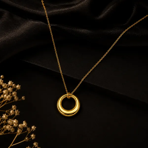 The_Jokhey_Pendant_Necklace