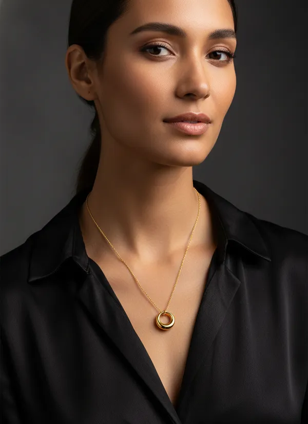 The_Jokhey_Pendant_Necklace