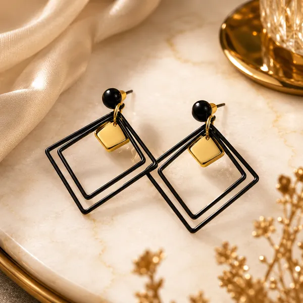 Geometric_Black_Gold_Dangling_Earrings