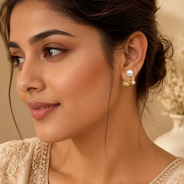 Pearl_Rose_Petal_Earring