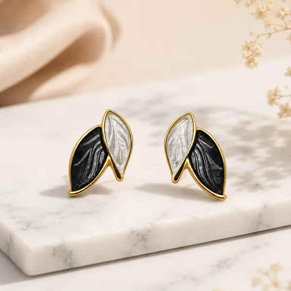 Chic_Korean_Leaf_Drop_Earrings