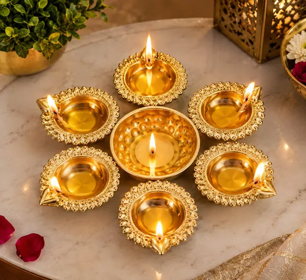 6_Diya_Urli_Diya_&_Flower_Floating_Decorative_Bowl_for_Floating_Flowers_and_Tea_Light_Candles_Home,_Office_and_Table_Decor,Diwali_Decoration_Items,_Metal,_Gold_Finish_Set_of_4_Size_18x18x2.5_CM