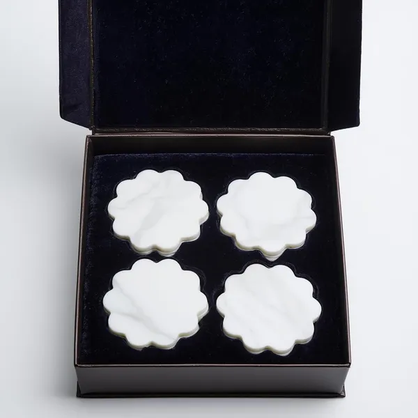 Handmade_White_Marble_Coasters_For_Drinks_Set_Of_4_Natural_Stone_Drink_Coasters_With_Elegant_Veining_Heat_Resistant_Table_Coasters_For_Tea_Coffee_Dining_Table_Premium_Home_Decor_Gift