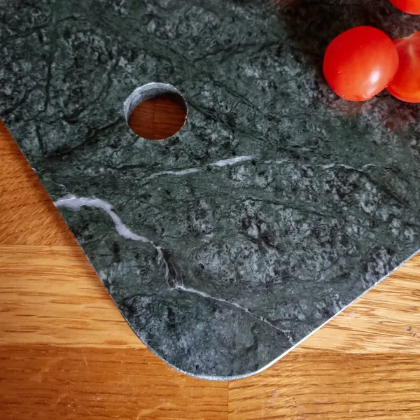 Luxurious_Natural_Green_Marble_Polish_Chopping_Cutting_Board_for_Kitchen_Vegetables