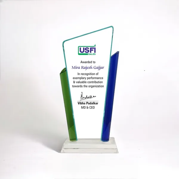 Green_And_Blue_Tri_Colour_Pillar_Glass_Award