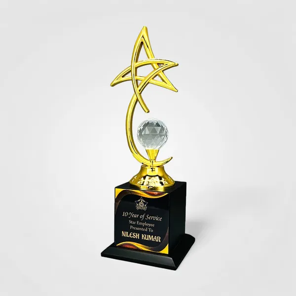 Golden_Interstellar_Star_With_Crystal_Globe