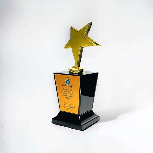 Royal_Golden_Bold_Star_Award