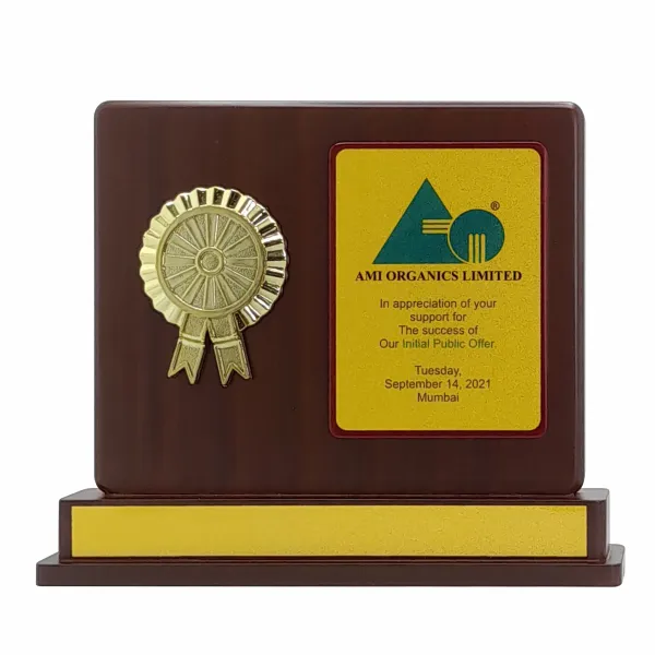 Mahogany_Recognition_Plaque_With_Golden_Ribbon_Seal