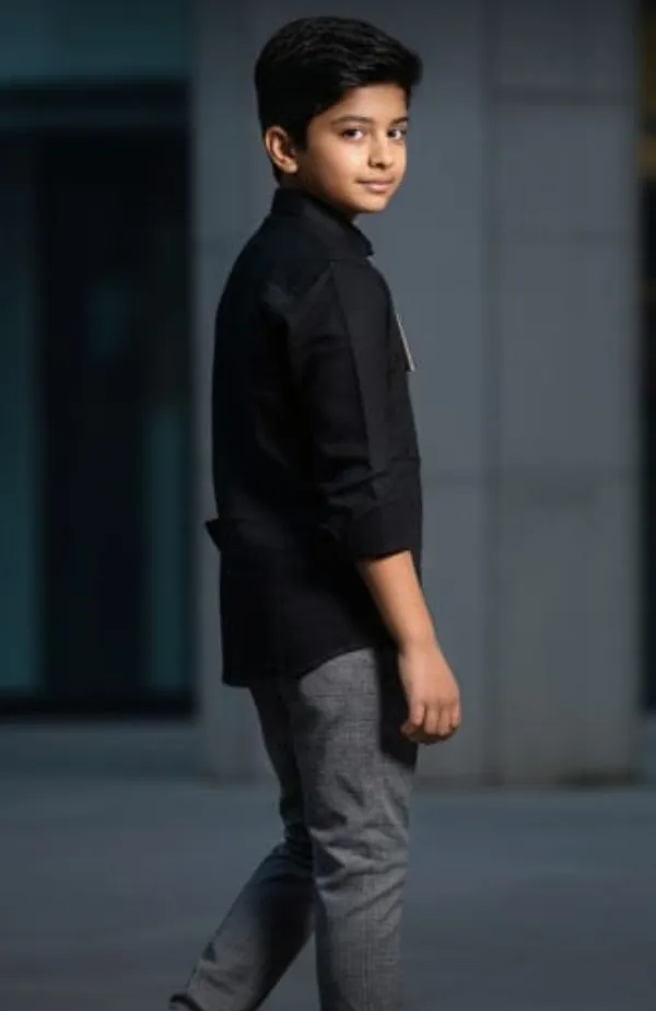 Black_Cotton_Kids_Plain_Shirt_For_Kids