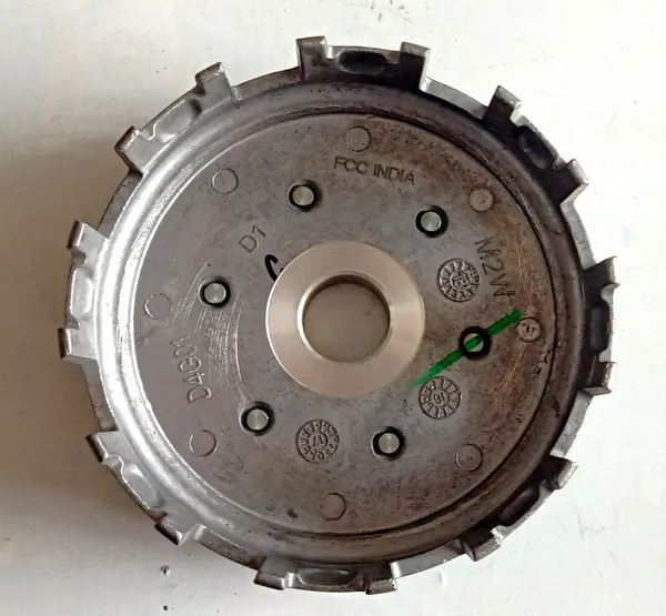 MAHINDRA_CENTURO_Clutch_Housing_For_2_Wheeler