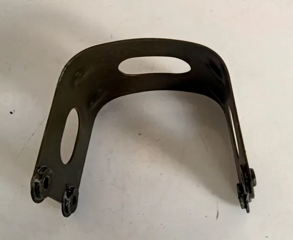 MAHINDRA_CENTURO_Front_Mudguard_Clamp