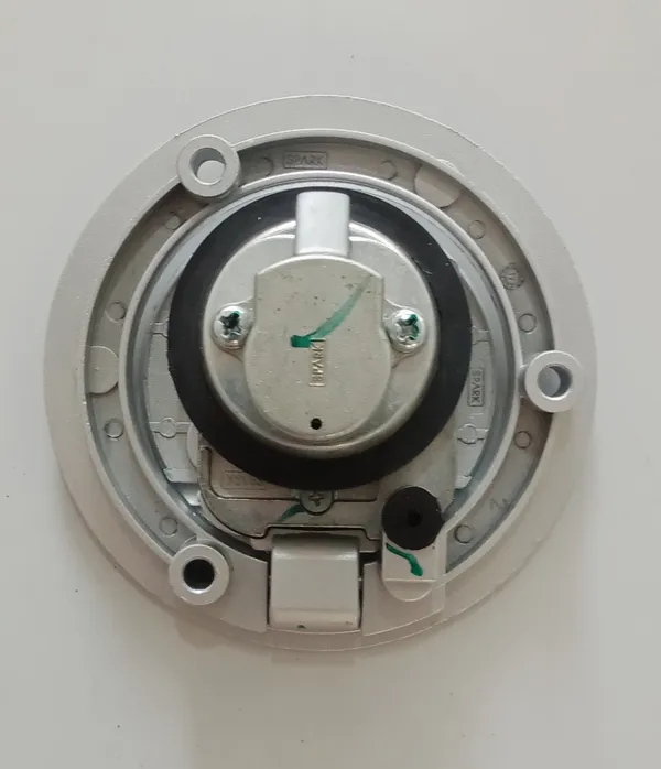 MAHINDRA_CENTURO__Fuel_Tank_Cap