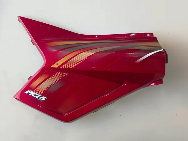 MAHINDRA_CENTURO_Side_Cover_Red_Lh